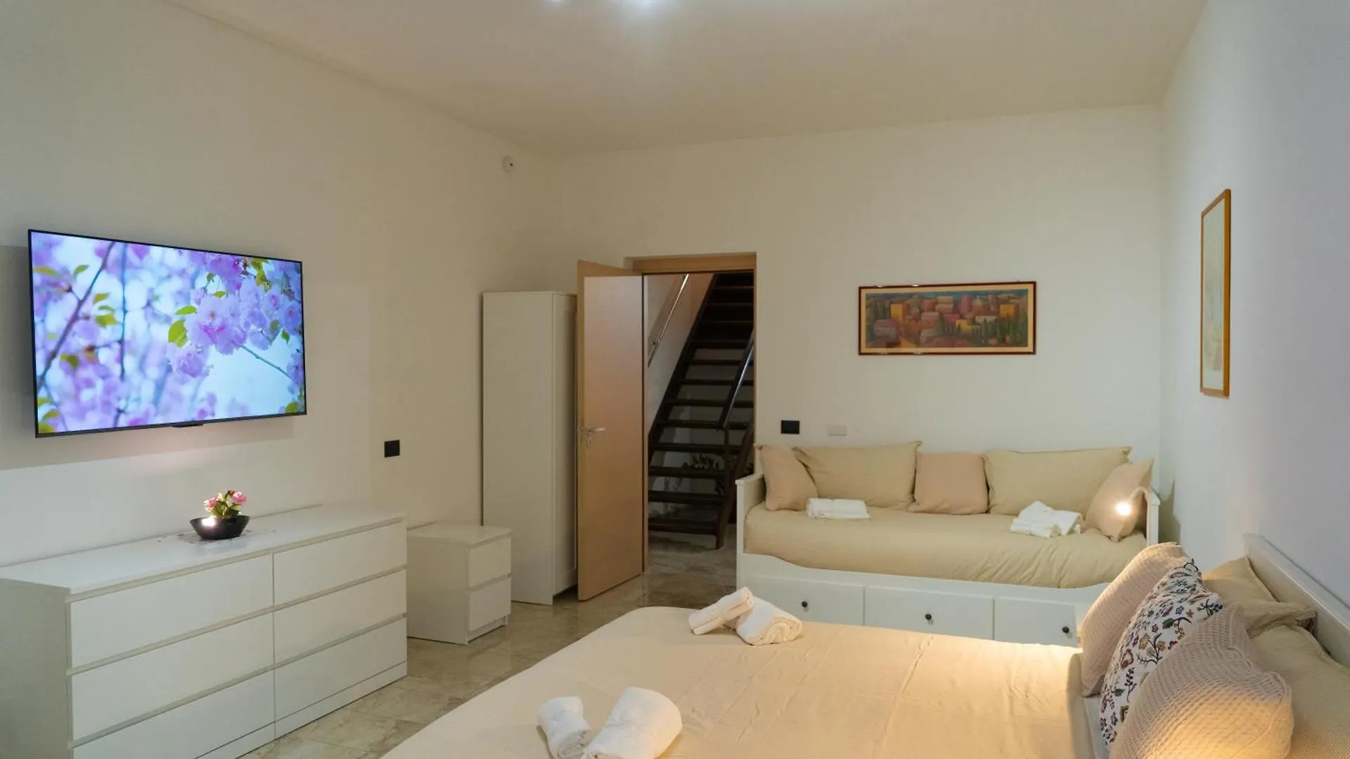 Holiday home The House Quattro Punto Zero Villa Catania